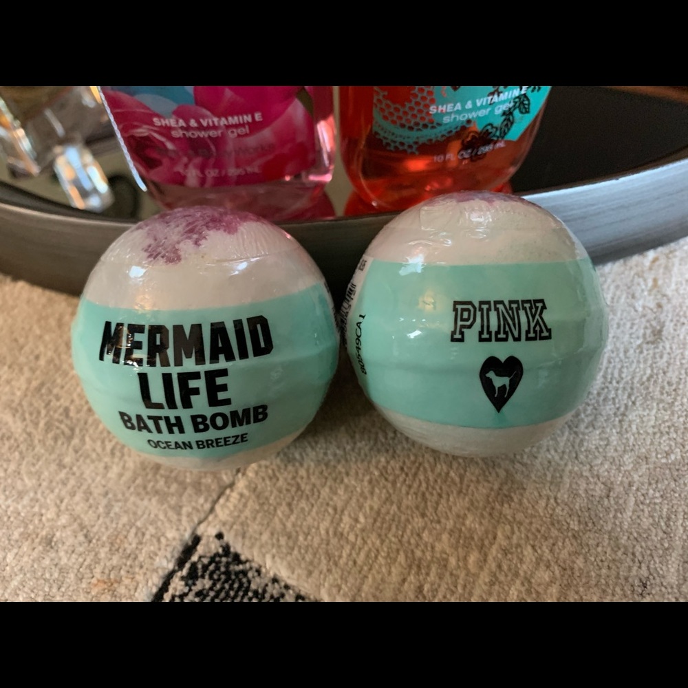2 Pink Victoria’s Secret Bath Bombs